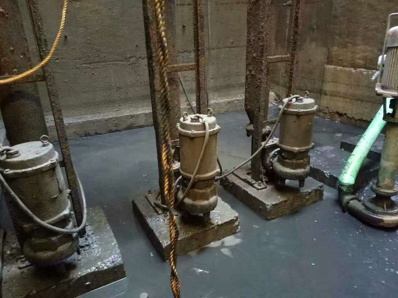 弋阳污水池清理