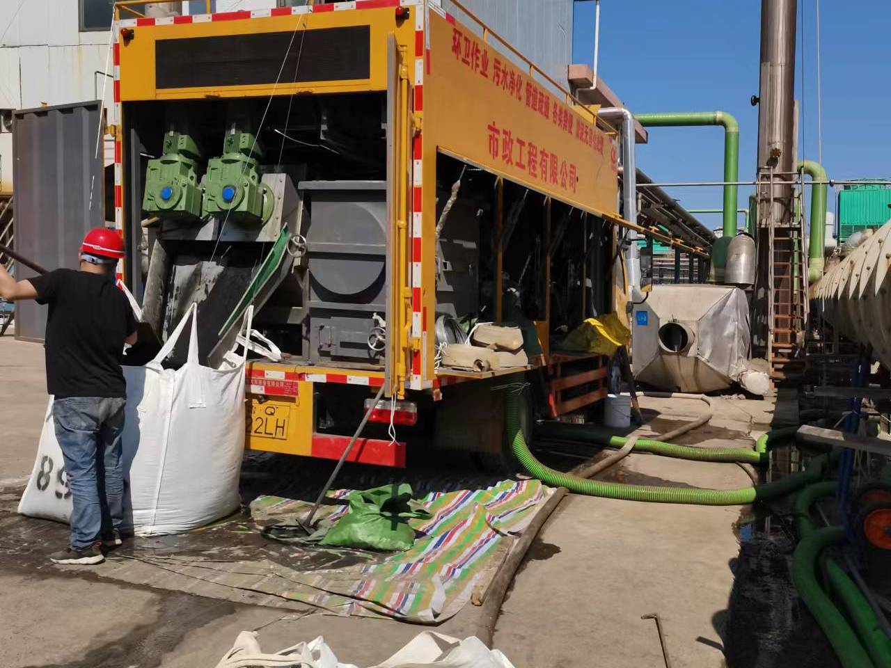 弋阳淤泥压干处理